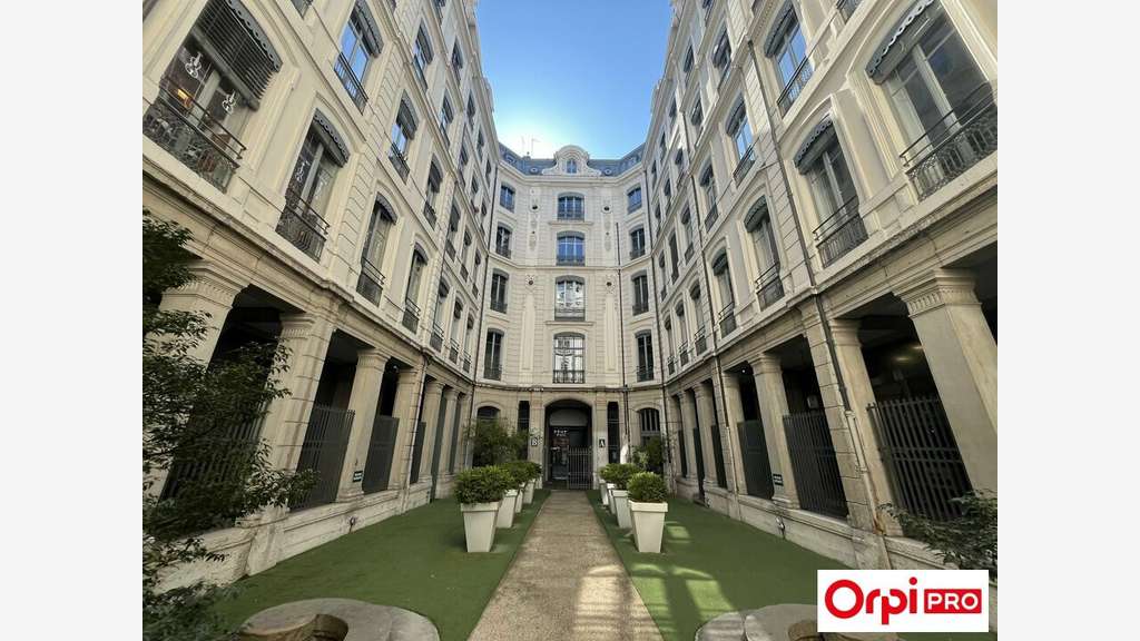 A louer bureaux d'exception de 150m² à Lyon 69001