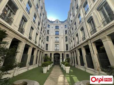 Location Bureaux à Lyon 1er