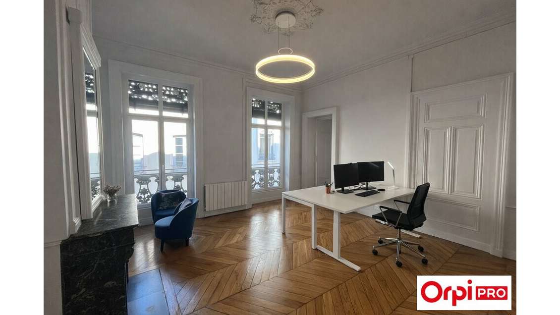 A louer bureaux d'exception de 150m² à Lyon 69001