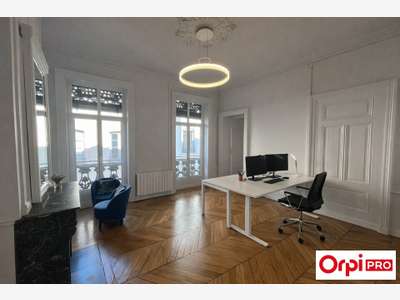 A louer bureaux d'exception de 150m² à Lyon 69001