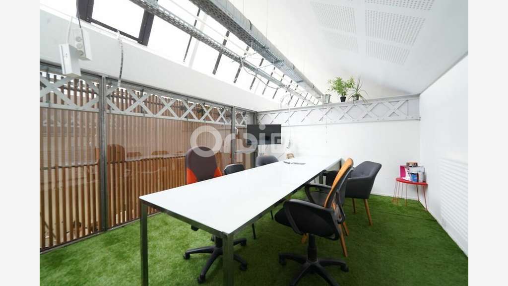 Bureaux de 480m² en duplex à louer à Lyon 69001