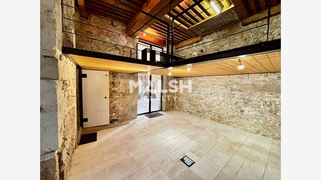 Loue bureaux de 180 et 54m² à Lyon 69001