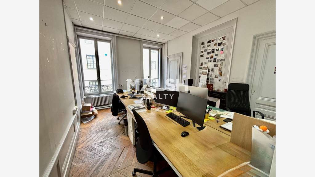 A louer bureaux 92m² à Lyon 2e Presqu'île