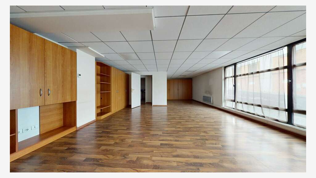 Bureaux de 73m² à louer en RDC à Lyon 69001