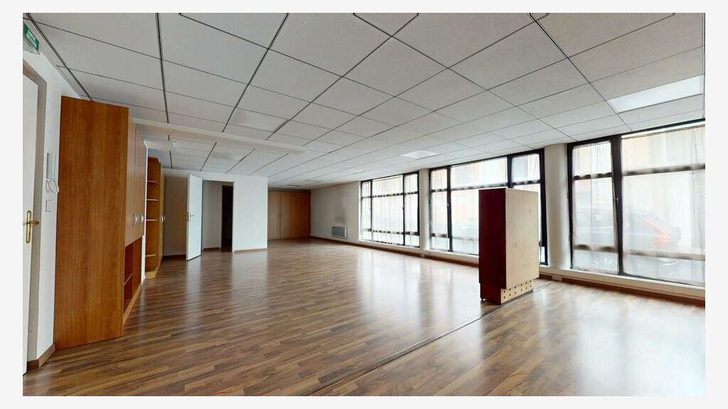 Bureaux de 73m² à louer en RDC à Lyon 69001