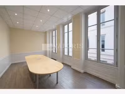 Bureaux 200m² à louer à Lyon 1er
