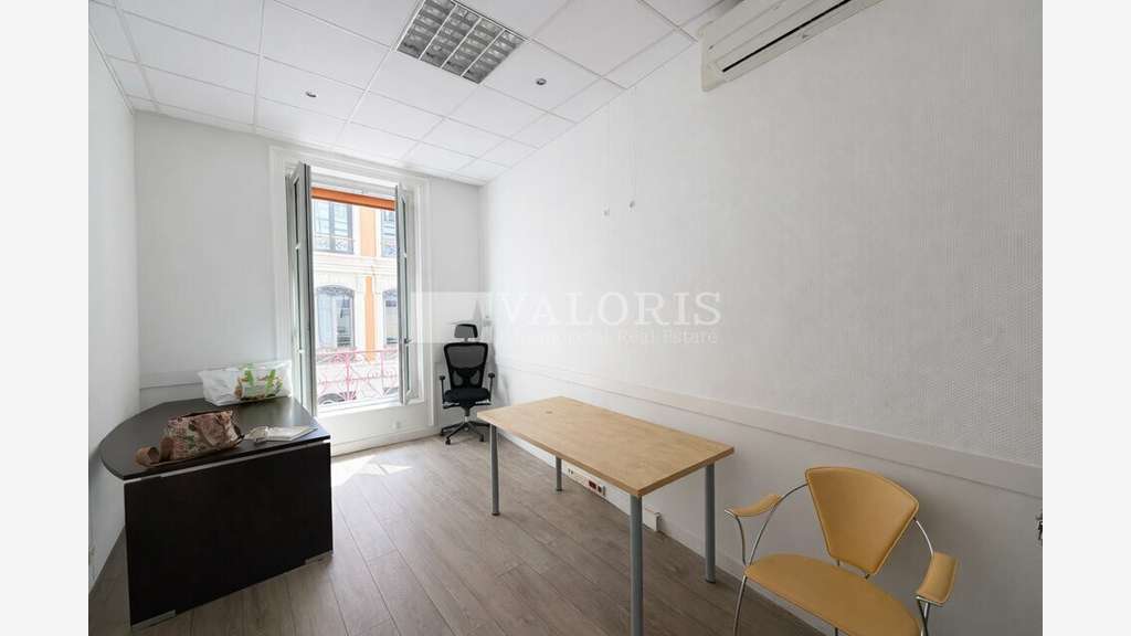 Bureaux 200m² à louer à Lyon 1er