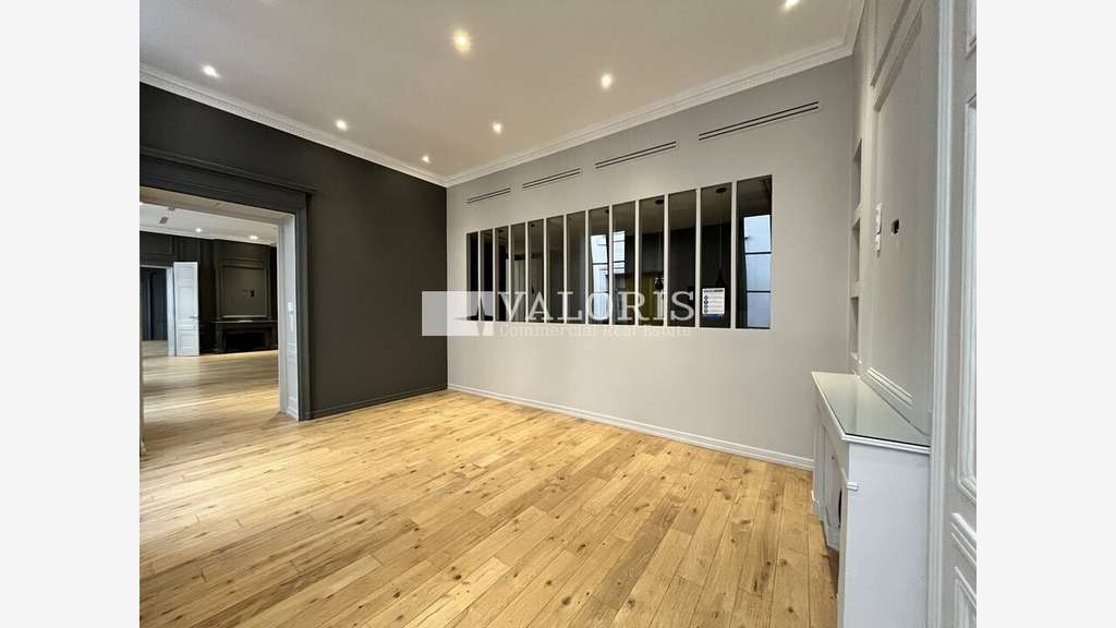 Bureaux 155m² à louer Lyon 1er métro Croix-Paquet