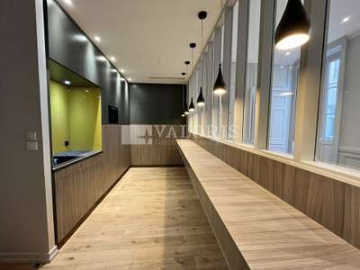 Bureaux 155m² à louer Lyon 1er métro Croix-Paquet