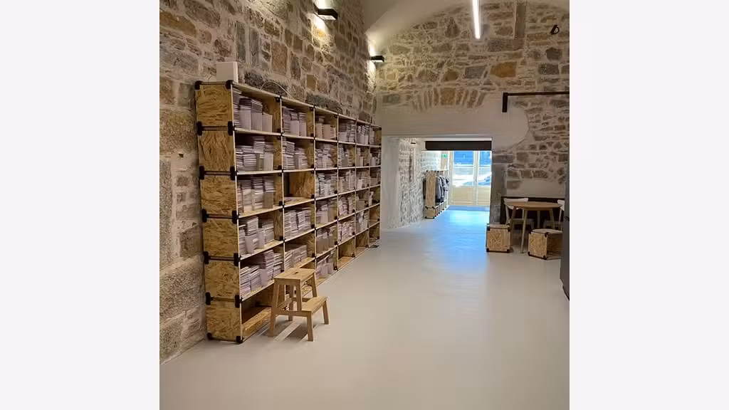 Local 220m² avec terrasse de 60m² Lyon 1er