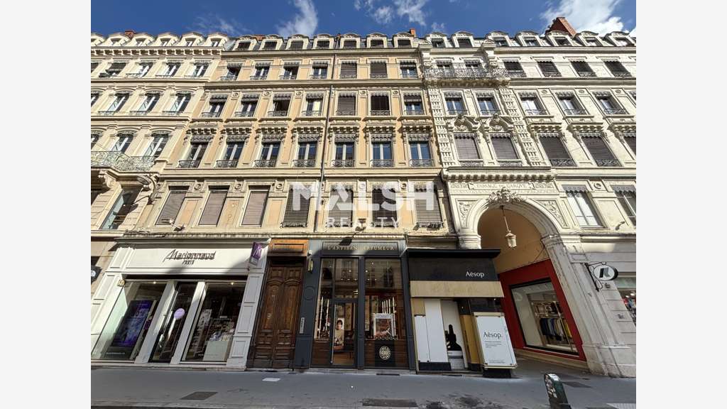 Bureaux (immeuble haussmannien) à louer à Lyon 2e