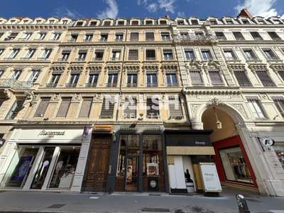 Bureaux (immeuble haussmannien) à louer à Lyon 2e