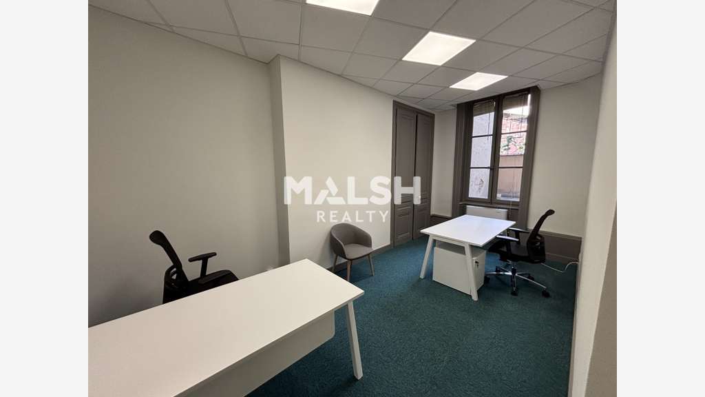 Bureaux (immeuble haussmannien) à louer à Lyon 2e