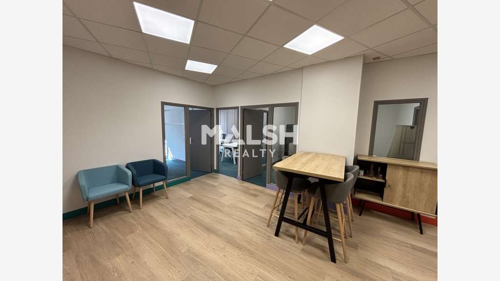 Bureaux (immeuble haussmannien) à louer à Lyon 2e