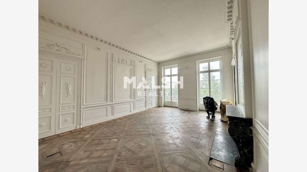 Bureaux à louer 135m² à Lyon 2e Presqu'île 