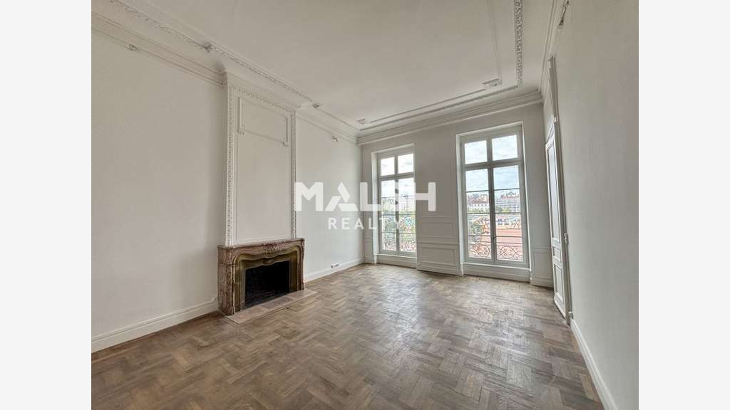 Bureaux à louer 135m² à Lyon 2e Presqu'île 