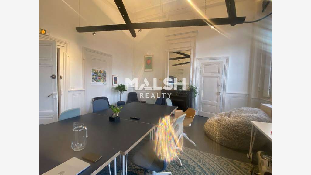 Bureaux 190m² à louer à Lyon 2e Perrache
