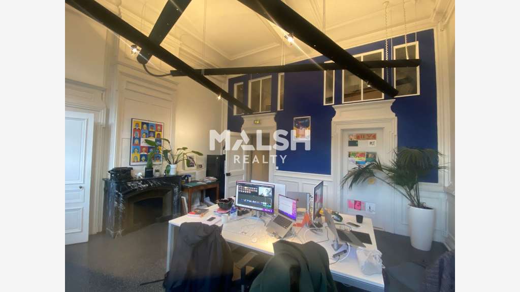 Bureaux 190m² à louer à Lyon 2e Perrache