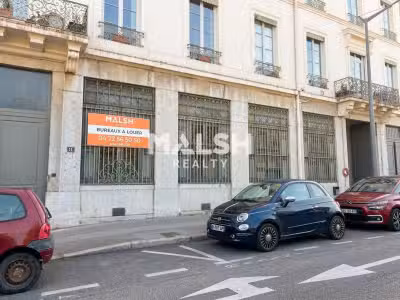Bureaux 190m² à louer à Lyon 2e Perrache 