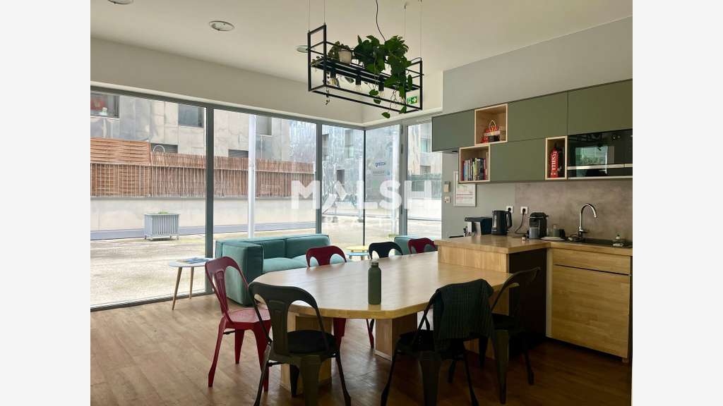Bureaux 130m² à louer à Lyon 2e Confluence