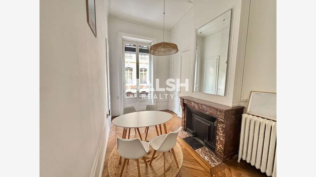 A louer bureaux 124m² à Lyon 2e Presqu'île 