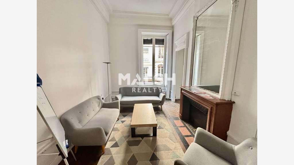 A louer bureaux 124m² à Lyon 2e Presqu'île 