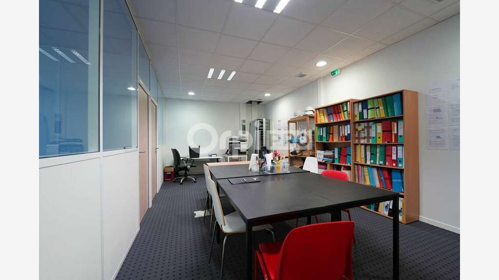 Bureaux à louer 225m² à Lyon 2ème 