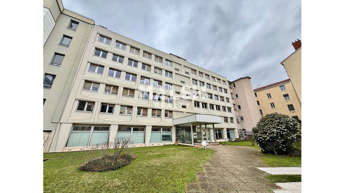 A louer bureaux 87m² câblés et fibrés à Lyon 2e 