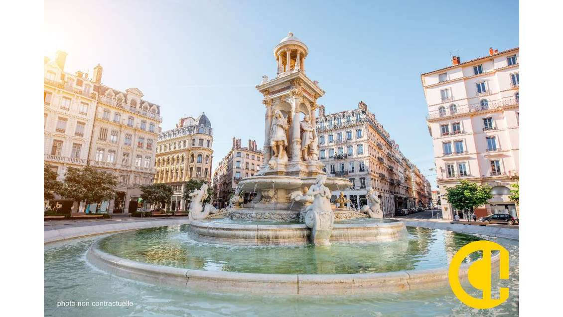 Bureau de 113m² à louer Lyon 2 place des Jacobins