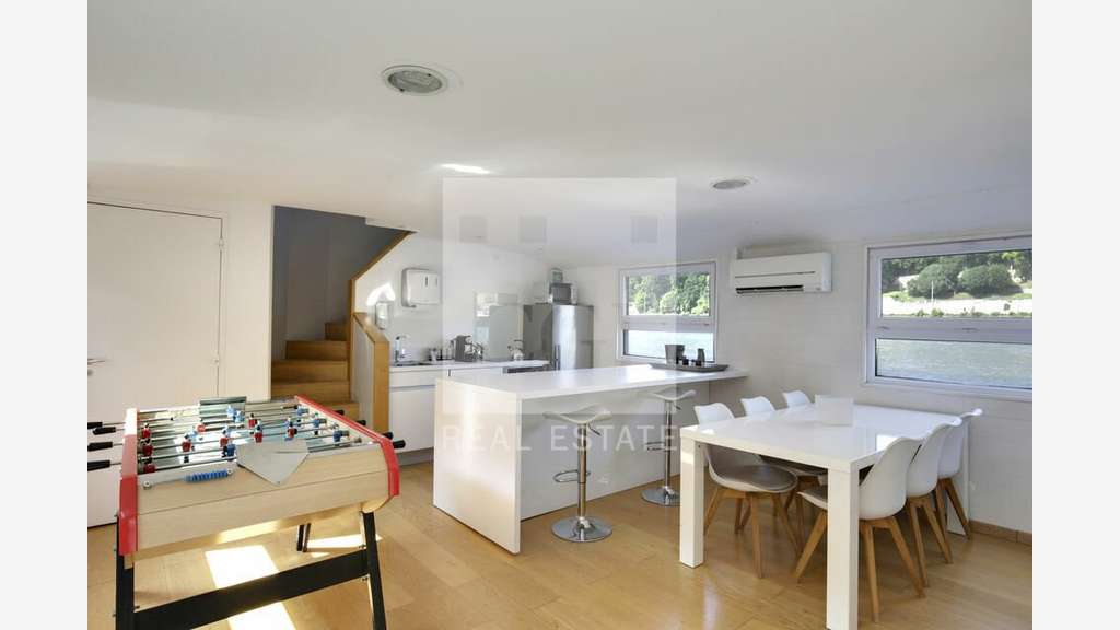A louer bureaux atypiques de 148m² à Lyon 69002