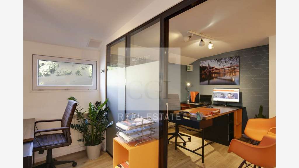 A louer bureaux atypiques de 148m² à Lyon 69002