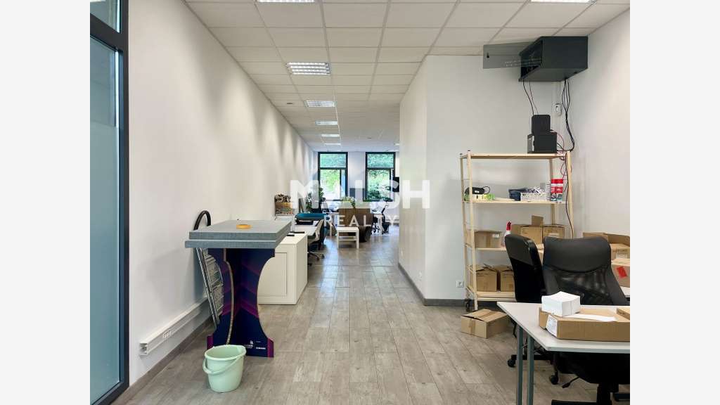 À louer bureaux 94m² Lyon 2 confluence