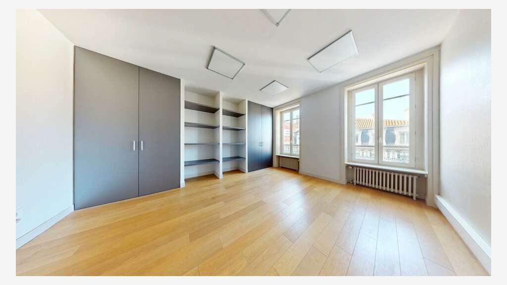 Bureaux de 91m² à louer à Lyon 2 rue de la Barre