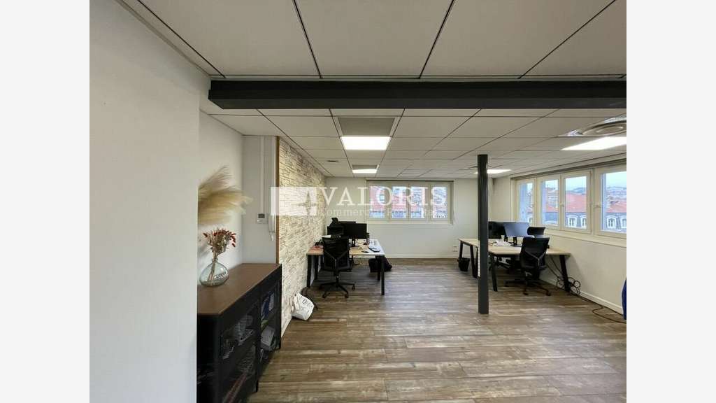 Bureaux 197m² à louer Presqu'île de Lyon 2e