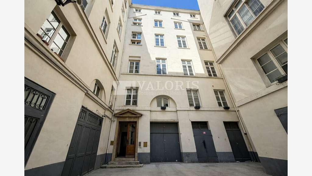 Bureaux 92m² R+2 à louer Lyon 2e Place Bellecour