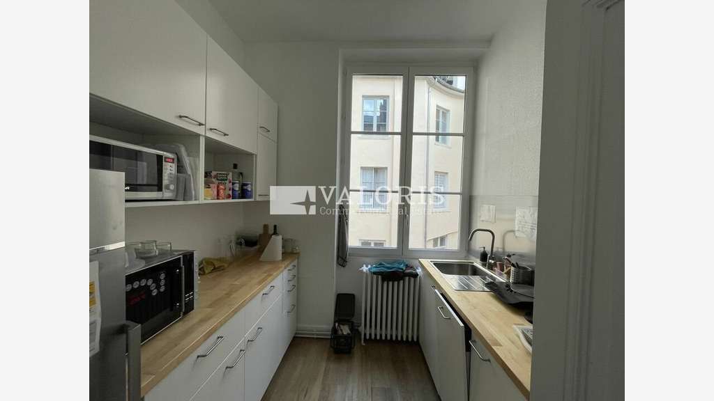 Bureaux 174m² à louer à Lyon 2e