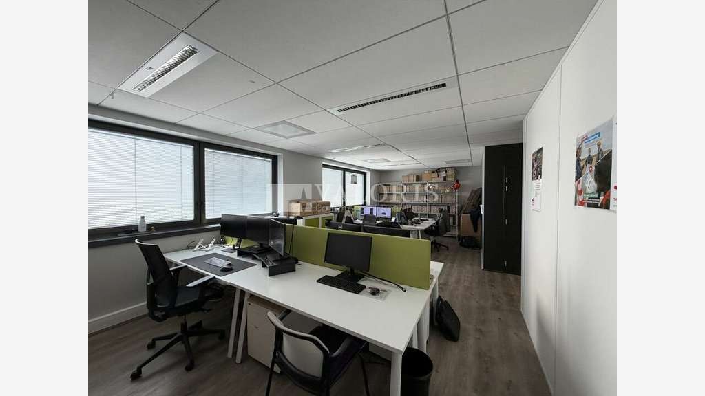 Bureaux dès 222 m² R+1 à louer à Lyon 2e Perrache