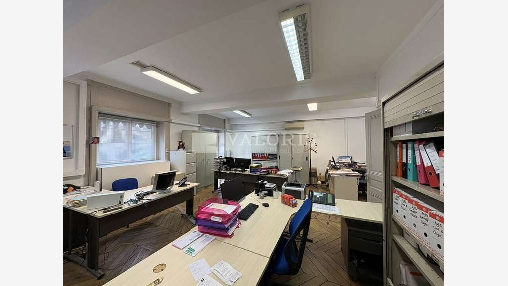 Bureaux de 372m² à louer à Lyon 69002 Presqu'île