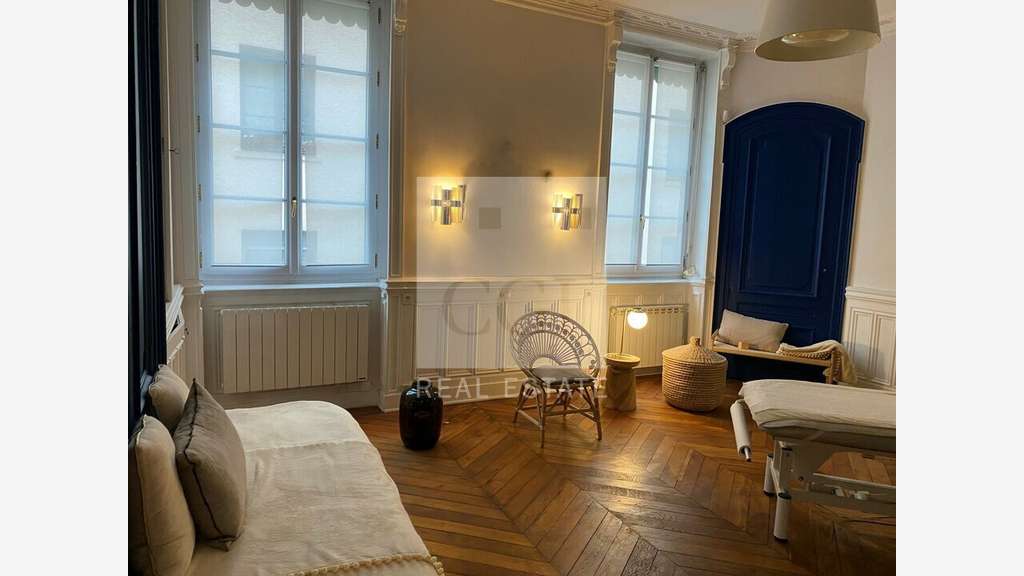 Bureaux 53m² à louer à Lyon 2 prox Place Bellecour