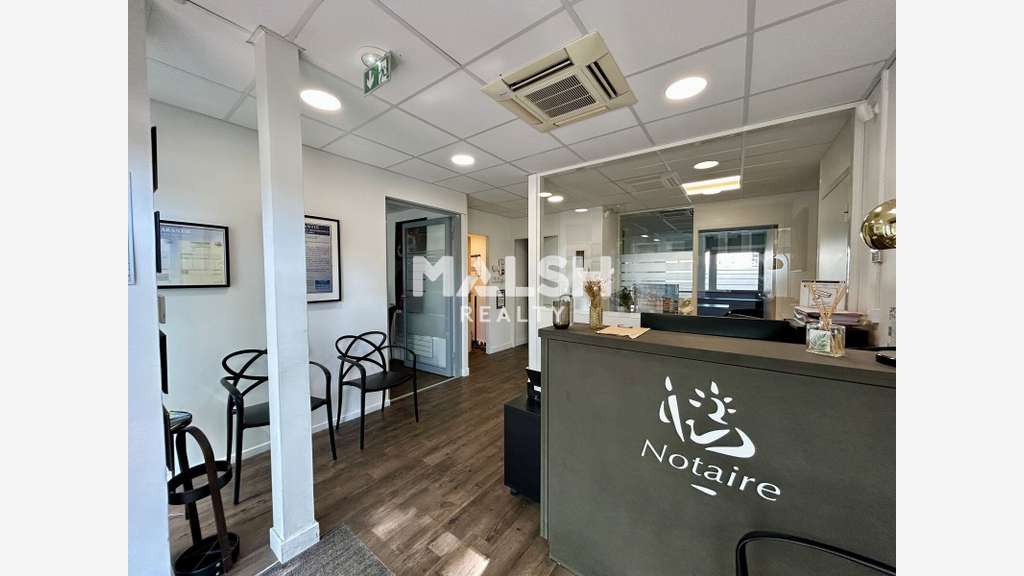 Bureaux 110m² RDC à louer à Lyon 2e
