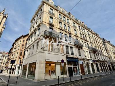 Bureaux hausmanien 210 m² - À LOUER - LYON 2