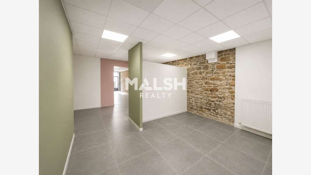 Bureaux de 183m² à louer en RDC à Lyon 69002