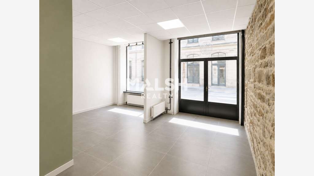 Bureaux de 183m² à louer en RDC à Lyon 69002