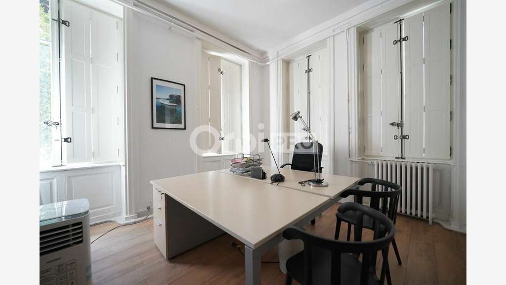 BUREAU À LOUER - LYON 2 - IMMÉDIATEMENT