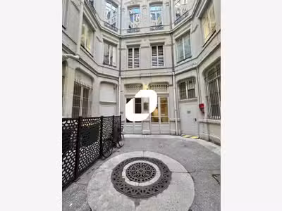 A louer Bureaux 180m² Lyon