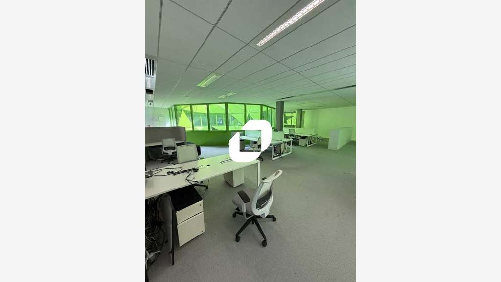 A louer Bureaux 9377m² Lyon