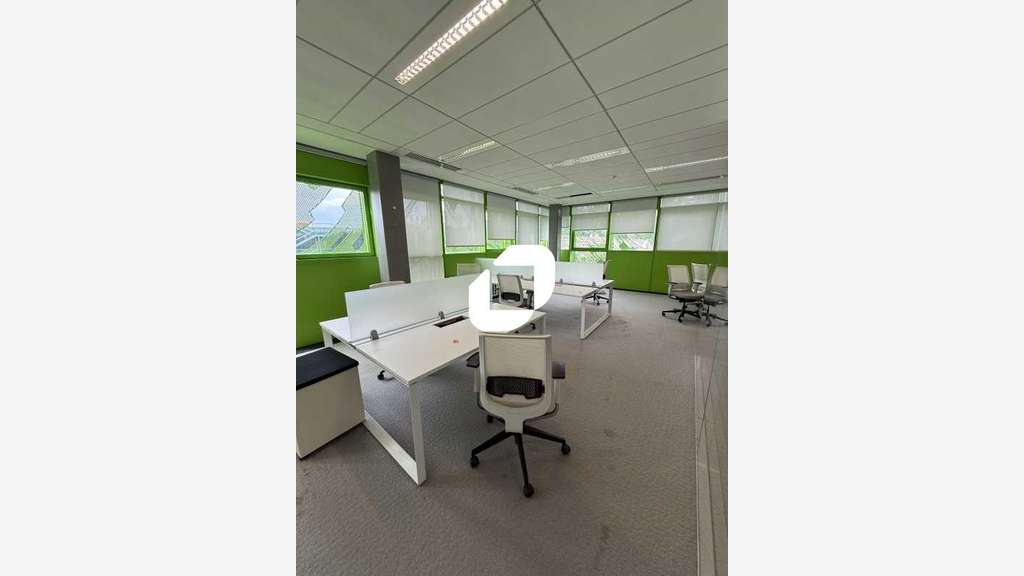 A louer Bureaux 9377m² Lyon