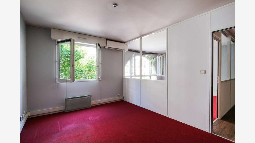 Bureaux 92m² à louer à Lyon 2e rue de Brest