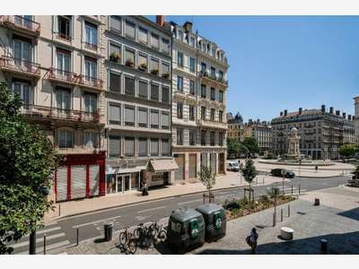 Bureaux 92m² à louer à Lyon 2e rue de Brest