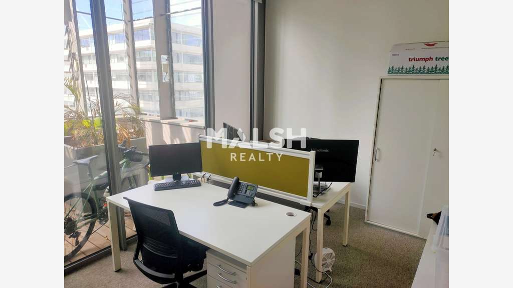 Bureaux 246m² R+5 à louer à Lyon 69002 Confluence